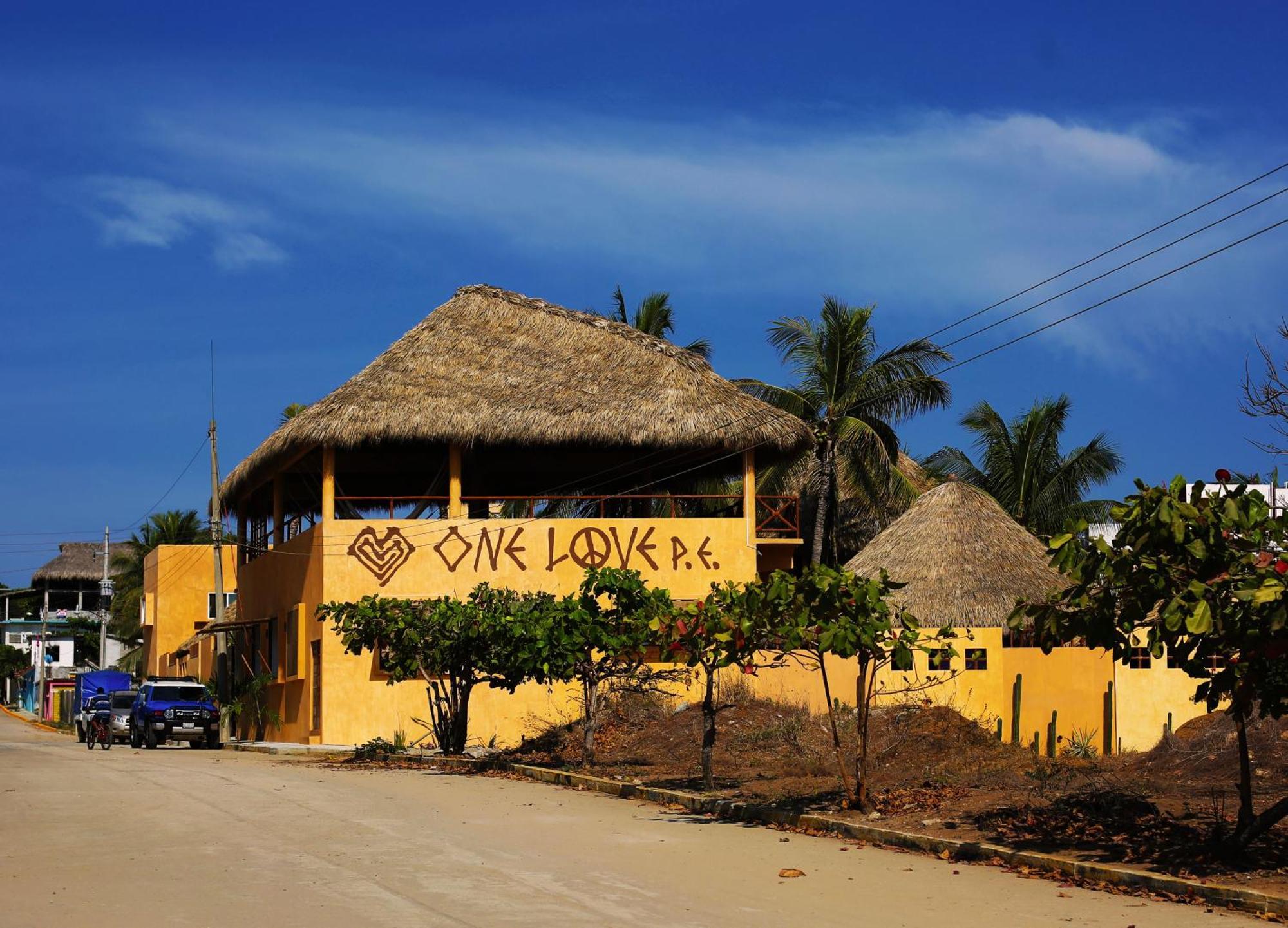 One Love Hostal Puerto Escondido Puerto Escondido  Bagian luar foto